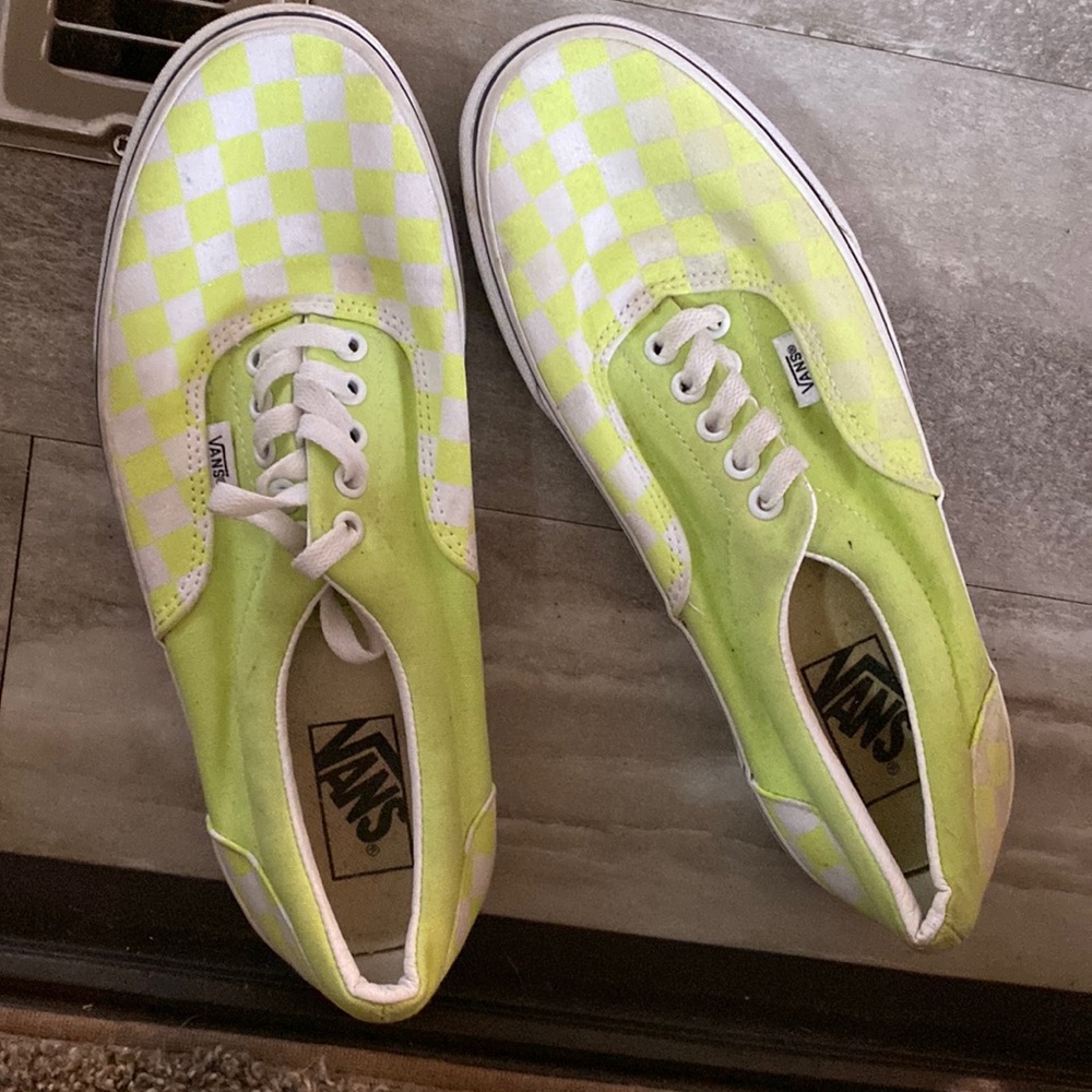 checkered vans